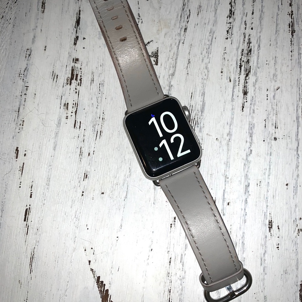 Series 3 38mm Apple Watch Silver